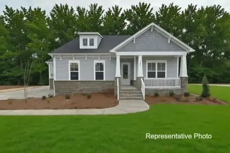 New construction Single-Family house 484 Edmunds Ln, Clover, SC 29710 plan Muirfield - image 2
