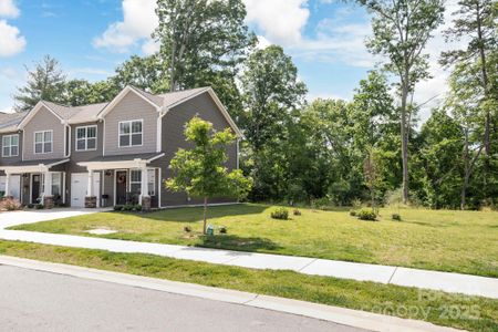 New construction Townhouse house 40 Malcolm Ct, Candler, NC 28715 - image