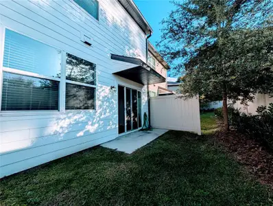 New construction Townhouse house 6215 Daerr Ridge St, Zephyrhills, FL 33542 - image