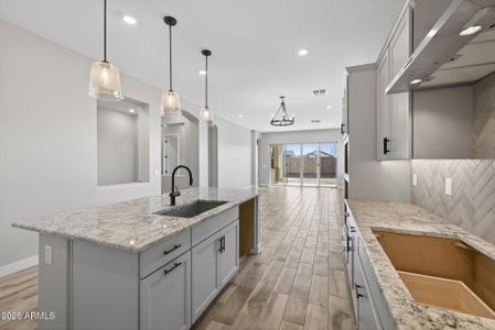 New construction Single-Family house 22429 E Cattle Dr, Queen Creek, AZ 85142 plan Alpine - image 13