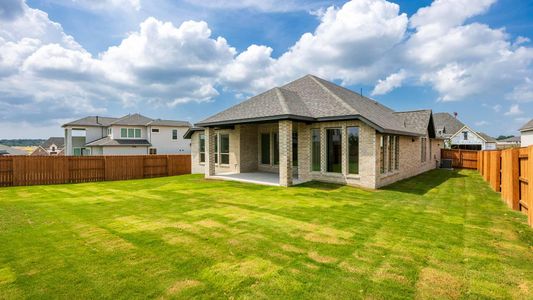 New construction Single-Family house 117 Palo Pinto Bnd, Bastrop, TX 78602 plan 2737W - image