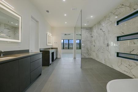 New construction Single-Family house 105 Via Roma Ct, Horseshoe Bay, TX 78657 - image 10