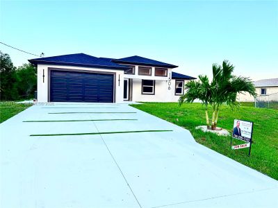 New construction Single-Family house 1506 Richmond Ave N, Lehigh Acres, FL 33972 - image