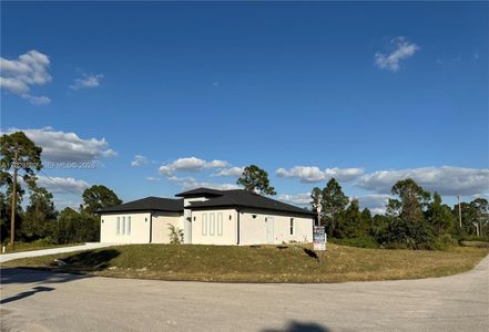 New construction Single-Family house 713 Da Vinci Ave S, Lehigh Acres, FL 33974 - image