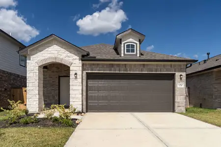 New construction Single-Family house 1539 Windrose Bnd, Angleton, TX 77515 plan Maple - image