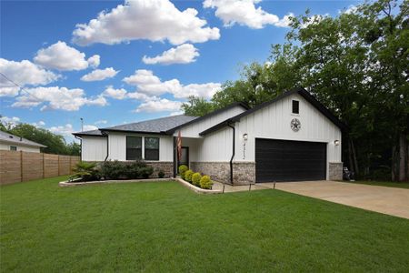 New construction Single-Family house 4312 Templeton St, Greenville, TX 75401 null- photo 0