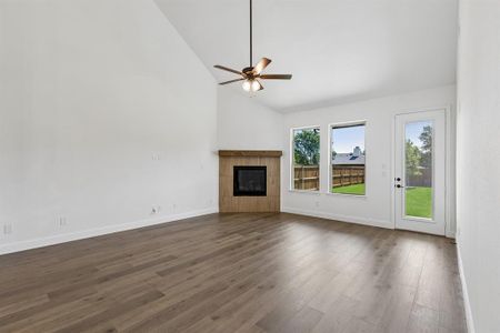 New construction Single-Family house 5704 Glynda Dr, North Richland Hills, TX 76180 plan Silverstone - image 15