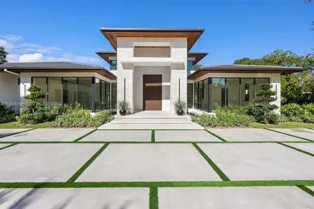 New construction Single-Family house 7725 Sw 114Th St, Pinecrest, FL 33156 - image