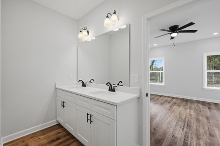 New construction Single-Family house 2804 Blackbird Ct, Crestview, FL 32563 plan Sierra - image 12