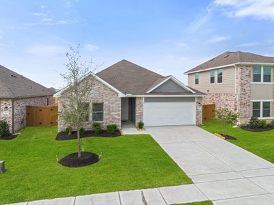 New construction Single-Family house 2613 Lake Bryan Dr, Dayton, TX 77535 plan Young - image