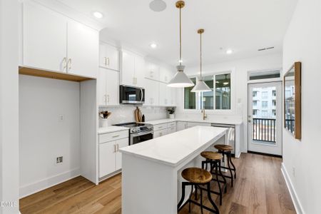 New construction Townhouse house 710 W N St, Unit 102, Raleigh, NC 27603 - image 7