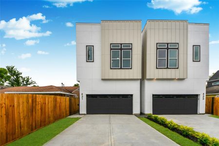 New construction Single-Family house 431 Neyland St, Houston, TX 77022 - image