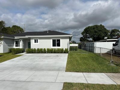 New construction Single-Family house 13501 Sw 266Th St, Homestead, FL 33032 null- photo 0 0