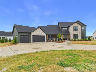 New construction Single-Family house 1055 Rolling Meadows Dr, Mooresville, NC 28115 - image