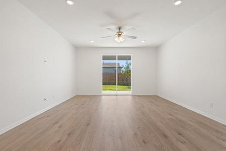 New construction Single-Family house 424 Treadwell Ln, Kyle, TX 78640 plan Hondo - image 18