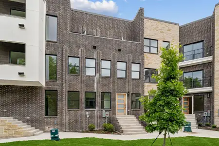 New construction Townhouse house 2725 Azalea Park Circle Ft, Fort Worth, TX 76107 - image 3