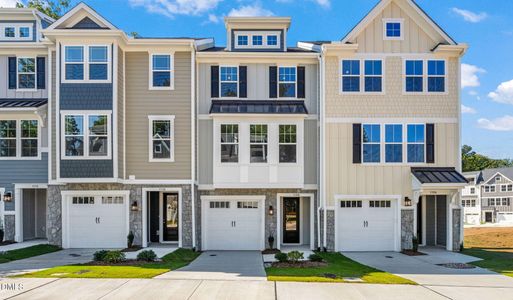 New construction Townhouse house 1108 Blackthorn Ln, Durham, NC 27703 - image