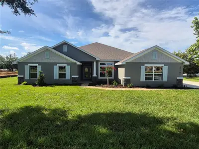 New construction Single-Family house 37107 Hidden View Cir, Dade City, FL 33523 plan 3000 - image