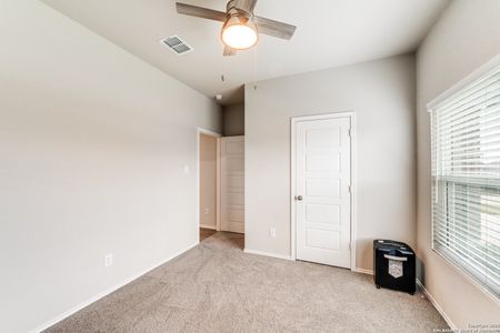 New construction Single-Family house 250 Landing Ln, New Braunfels, TX 78130 plan RC Fenway - image 19