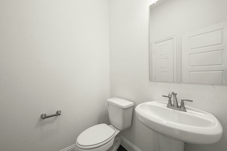 New construction Single-Family house 974 Reeves Dr, DeSoto, TX 75115 plan Manor (Courtyard) - image 15