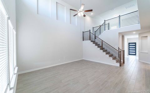 New construction Single-Family house 13032 Hush Dr, San Antonio, TX 78245 Dakota- photo 10 10