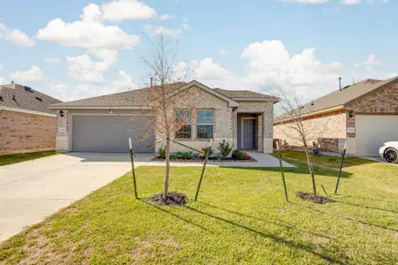 New construction Single-Family house 2218 Spyglass Dr, Navasota, TX 77868 - image