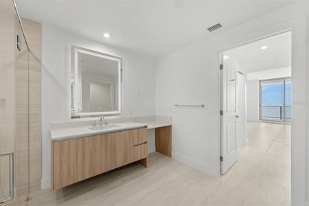 New construction Condo house 5713 Bowen Daniel Dr, Unit 903, Tampa, FL 33616 - image 11