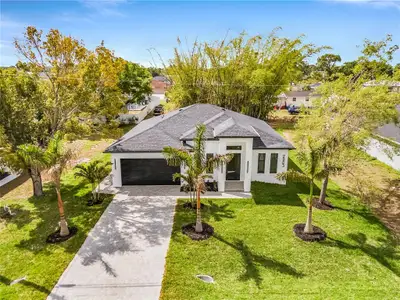 New construction Single-Family house 2903 10Th St Sw, Lehigh Acres, FL 33976 - image