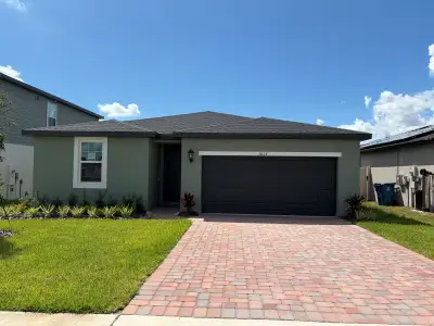 New construction Single-Family house 1016 Monarch Pass, Lake Hamilton, FL 33851 plan Bluebell - image