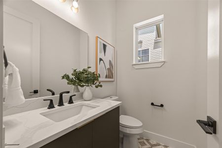 New construction Single-Family house 1105 Wilson St, Houston, TX 77019 - image 18