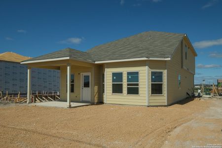 New construction Single-Family house 1564 Golden Wheat, New Braunfels, TX 78130 Larkspur- photo 12 12