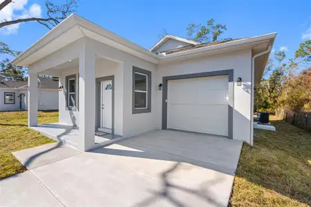 New construction Single-Family house 10271 Lake Dr, New Port Richey, FL 34654 - image