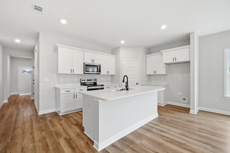 New construction Single-Family house 2827 Blackbird Ct, Crestview, FL 32536 plan Elizabeth - image 11