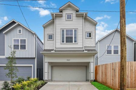 New construction Single-Family house 5527 Katy Fwy, Houston, TX 77007 - image