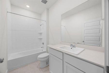 New construction Single-Family house 106 Divisadero Dr, Hutto, TX 78634 plan Trinity - image 13