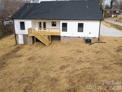 New construction Single-Family house 1949 Colonial Ln, Hickory, NC 28601 - image