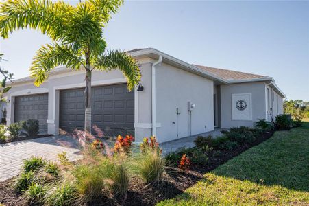 New construction Single-Family house 8674 Saint Kitts Cir, Englewood, FL 34224 - image