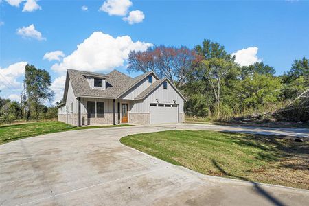 New construction Single-Family house 1104 Bora Bora St, Tool, TX 75143 null- photo 1 1