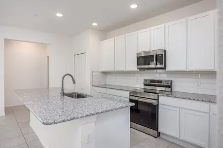 New construction Single-Family house 31412 Malbec Dr, Brooksville, FL 34602 plan The Miramar - image 5