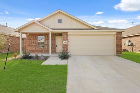 New construction Single-Family house 2307 Tallahassee Drive, Ennis, TX 75119 - photo 0