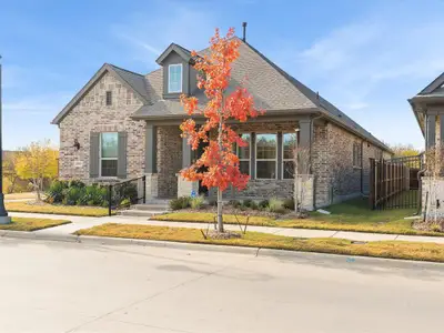 New construction Single-Family house 4800 Cypress Thorn Dr, Arlington, TX 76005 - image