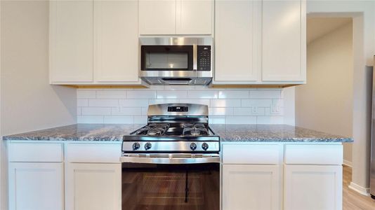 New construction Single-Family house 12128 Alydar Dr, Willis, TX 77318 plan Cypress - image 17