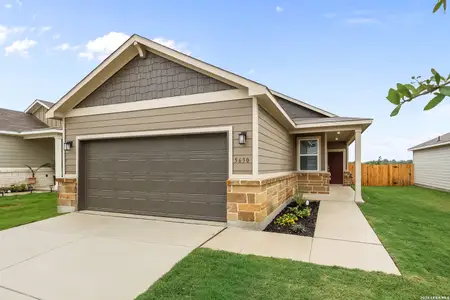 New construction Single-Family house 5630 Franklin Hls, San Antonio, TX 78073 plan Isabella - 1585 - image