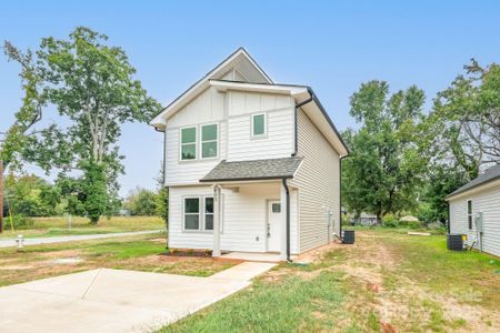 New construction Single-Family house 403 E Henderson St, East Spencer, NC 28039 - image