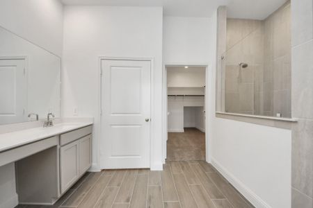 Gatherings® at Chambers Creek: Duets Collection by Beazer Homes in Willis - image 15