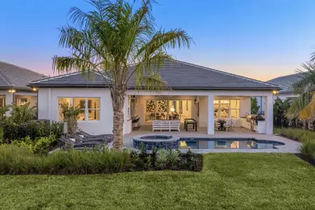 New construction Single-Family house 32212 Mahogany Valley Dr, Wesley Chapel, FL 33543 plan Emerald - image