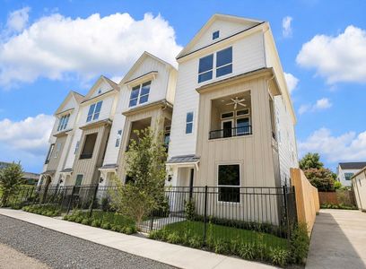 New construction Single-Family house 308 Fowler St, Houston, TX 77007 - image