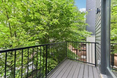 New construction Townhouse house 426 Cedar Dust Dr, Decatur, GA 30030 - image 4