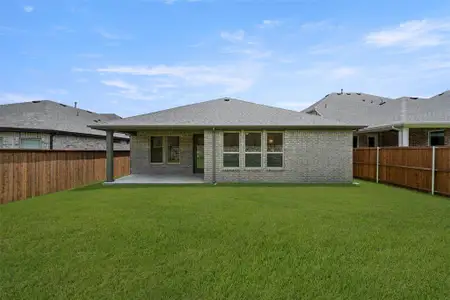 New construction Single-Family house 2219 Shady Elm Rd, Midlothian, TX 76065 plan Savannah - image