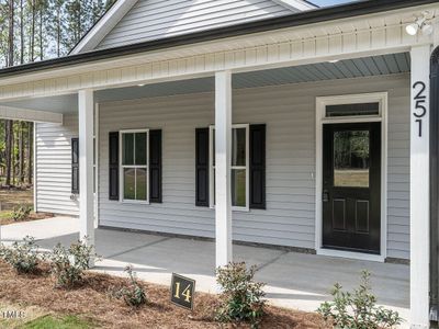 New construction Single-Family house 251 Green Pines Estates Dr, Kenly, NC 27542 null- photo 2 2